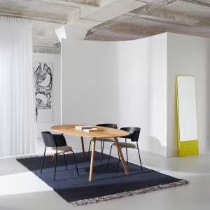 Objekte unserer Tage - Meyer Tisch Rounded XLarge 240 x 92 cm, Esche gewachst mit Weißpigment
