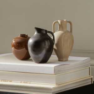 ferm LIVING - Ary Mini Vase, H 10 cm, charcoal