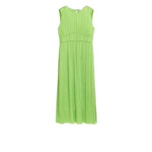 Arket Ärmelloses Crinkle-Kleid Limettengrün, Alltagskleider in Größe 36. Farbe: Lime green