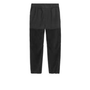 Arket Fleece-Hose von Active Schwarz, Funktionskleidung – Hosen in Größe L. Farbe: Black