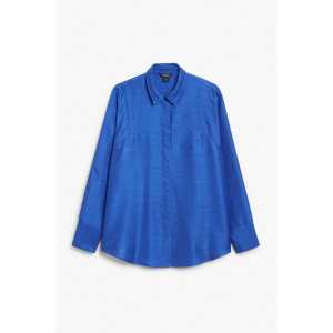 Monki Glänzendes blaues Oversize-Hemd Blau, Freizeithemden in Größe XXS. Farbe: Blue