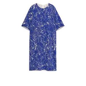 Arket Bedrucktes Kleid Blau/Cremeweiß, Alltagskleider in Größe 40. Farbe: Blue/off white