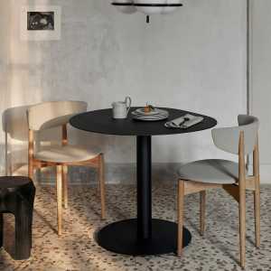 ferm LIVING - Pond Dining Table, H 72 x Ø 88 cm, schwarz