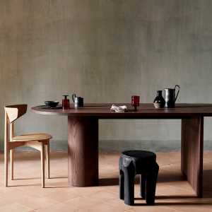 ferm LIVING - Pylo Dining Table, 100 x 210 cm, Eiche dunkel gebeizt