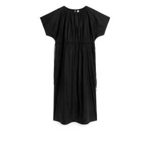 Arket Lyocell-Kleid mit Kordelzug Schwarz, Alltagskleider in Größe 40. Farbe: Black