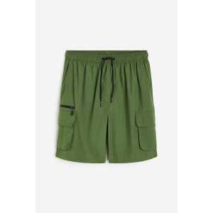 H&M Knielange Cargo-Badeshorts Khakigrün in Größe S. Farbe: Khaki green