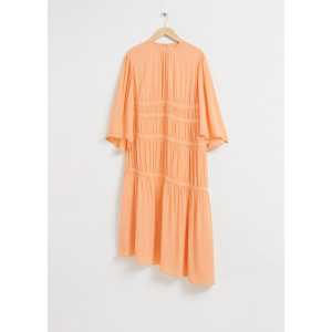 & Other Stories Asymmetrisches lockeres Kleid mit Raffungen Hellorange, Alltagskleider in Größe XS. Farbe: Light orange