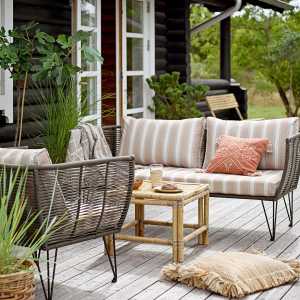 Bloomingville - Mundo Lounge Chair mit Kissen, grün / weiß beige gestreift