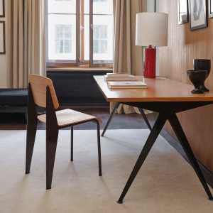 Vitra - Prouvé Standard Stuhl, Eiche natur / Gris Vermeer (Filzgleiter)