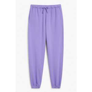 Monki Sportliche lila Sweatpants Flieder, Jogginghosen in Größe XL. Farbe: Lilac