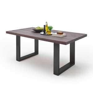 Tisch aus Zerreiche Massivholz und Stahl modern