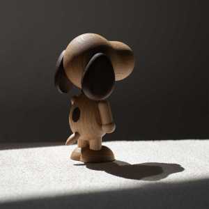boyhood - Snoopy Holzfigur, large, Eiche