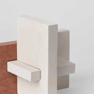Kristina Dam Studio - Block Skulptur, L 22 x H 23 cm, hellgrau / rot