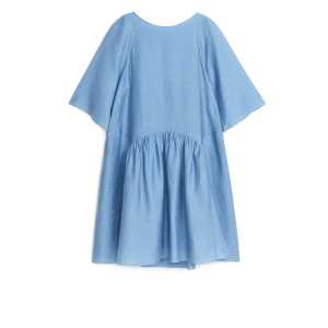 Arket Rückenfreies Kleid Taubenblau, Alltagskleider in Größe 44. Farbe: Dusty blue