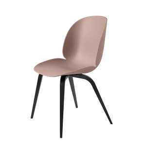 Gubi Beetle Stuhl Kunststoff schwarze Holzbeine Sweet pink