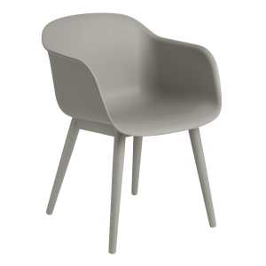 Muuto Fiber Chair Stuhl mit Armlehnen und Holzbeinen Grey (Kunststoff)