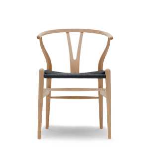 Stuhl CH24 Wishbone Chair Buche geölt