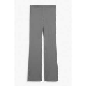 Monki Ausgestellte Leggings Dunkelgrau in Größe XL. Farbe: Dark grey