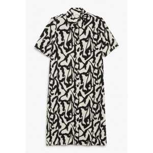 Monki Hemdkleid in Midilänge Schwarz-weiße Formen, Alltagskleider Größe XXL. Farbe: Black & white shapes