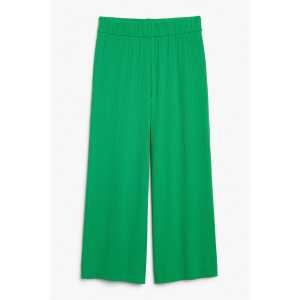 Monki Hochtaillierte gerippte Hose mit weitem Bein in Grün Kellygrün, Chinohosen Größe XS. Farbe: Kelly green