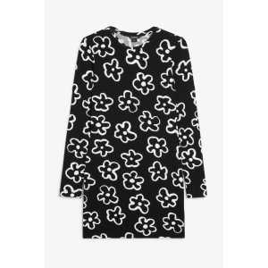 Monki Langärmeliges Jersey-Minikleid Schwarz mit weißen Blumen, Alltagskleider in Größe XXL. Farbe: Black with white flowers