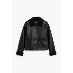 Monki Pilotenjacke aus Kunstleder Schwarz, Jacken in Größe M. Farbe: Black