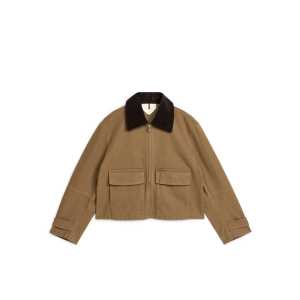 Arket Jacke aus Canvas mit Reißverschluss Braun, Jacken in Größe 38. Farbe: Brown