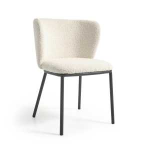 Kave Home - Ciselia Stuhl aus weißem Bouclé und Metall schwarz