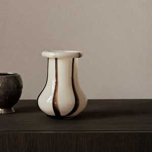 ferm LIVING - Riban Vase, H 15 cm, cream