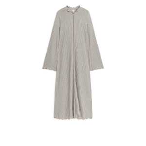 Arket Geripptes Babylock-Kleid Taupe, Alltagskleider in Größe XS. Farbe: Mole