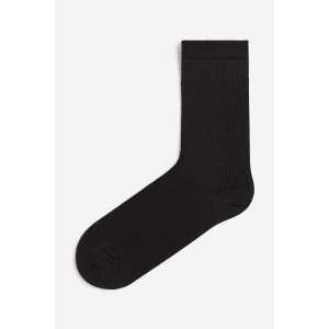H&M Gerippte Socken Schwarz in Größe 43/45. Farbe: Black