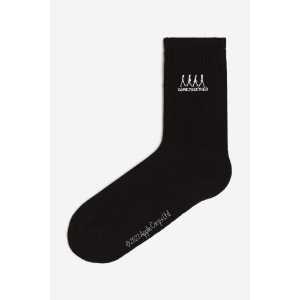 H&M Socken mit Motiv Schwarz/The Beatles in Größe 40/42. Farbe: Black/the beatles