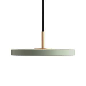 UMAGE - Asteria Micro LED-Pendelleuchte V2, Messing / olive