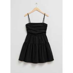 & Other Stories Babydoll-Kleid mit Faltendetails Schwarz, Alltagskleider in Größe 42. Farbe: Black