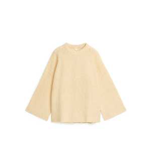 Arket Bouclé-Pullover Beige in Größe S