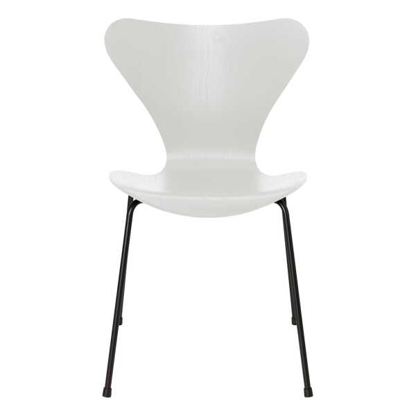 Fritz Hansen - Serie 7 Stuhl, schwarz / Esche weiß gefärbt
