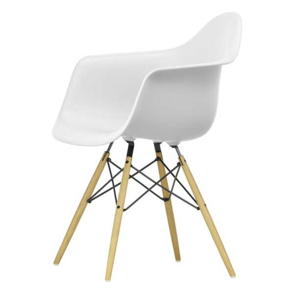 Vitra - Eames Plastic Armchair DAW RE, Esche honigfarben / baumwollweiß (Filzgleiter basic dark)