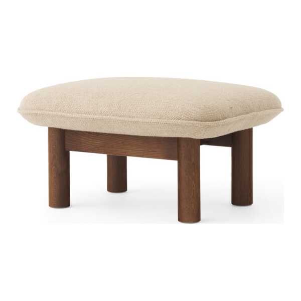 Audo Copenhagen Brasilia Fußhocker Stoff bouclé 02 beige, Dunkelgebeiztes Eichenholzgestell