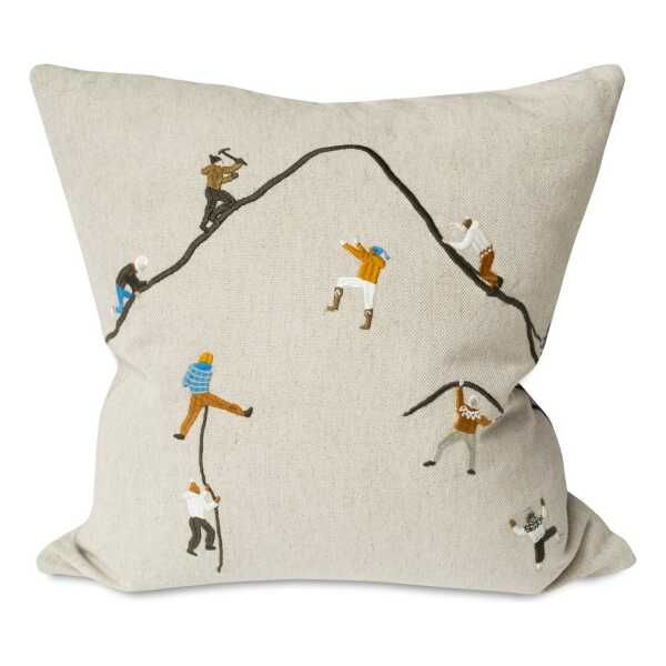 Fine Little Day Mountain climbers Kissenbezug 48 x 48cm Natur