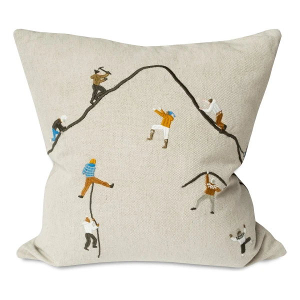 Fine Little Day Mountain climbers Kissenbezug 48 x 48cm Natur