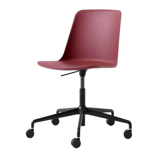 &Tradition Rely HW28 Bürostuhl Red brown, Drehgestell schwarz