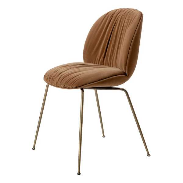 GUBI Beetle Soft Stuhl vollgepolstert Sunday Dedar 112-antik Messing