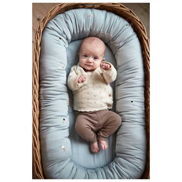Filibabba Babynest 2. Generation - Cool Summer Stickerei - Pearl Blue